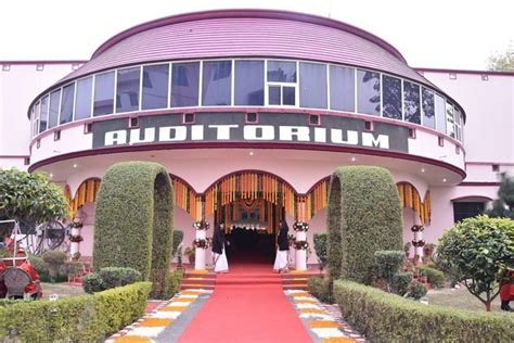 Rohilkhand Medical College and Hospital Bareilly Campus: Photos ...