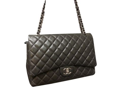 Chanel MAXI JUMBO Grey Leather ref.23426 - Joli Closet