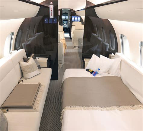 T7-NMAYY Global 5500 - Avcon Jet AG S/N 60007