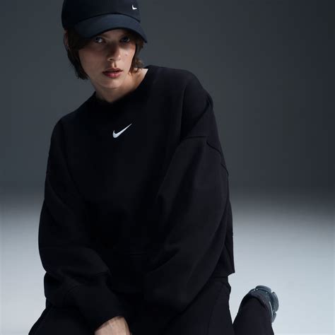 Dance Sweatshirts. Nike BG