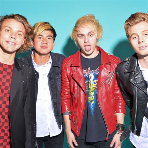 IN THE MIX WITH HK™: 5SOS ARE A COMPLETE MESS