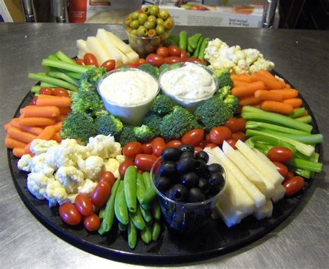 Delicious Vegetable Platter with Dip