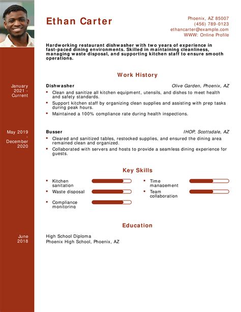 25 Best Restaurant Resume Examples and Templates for 2025 ...