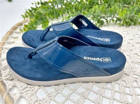 Spenco on sale thong sandals