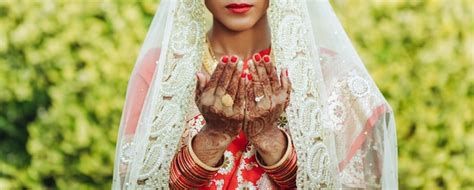 Image result for Hindu Bride Hand Flower