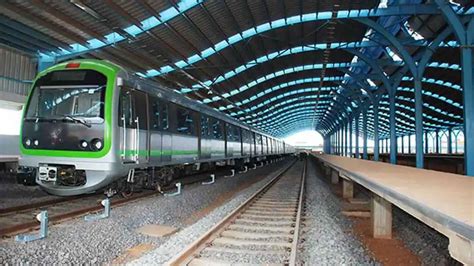 Marol Naka Metro Station Andheri on Mumbai Metro Blue Line
