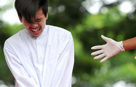 Indonesia Gives Punishment Of 80 Lashes To Two Men For Indulging In Gay Sex