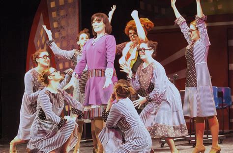 Sights and Sounds – Candlelight Theater Delaware