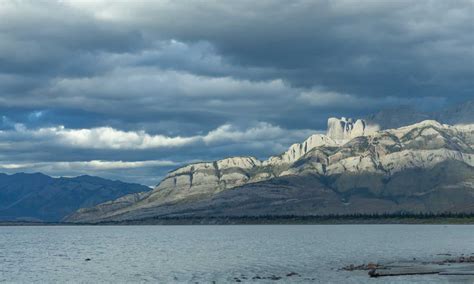 North americas biggest lake