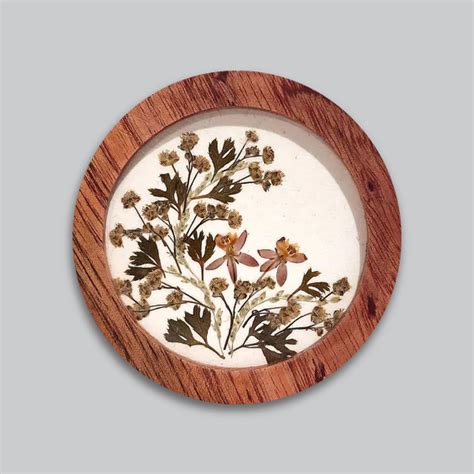 The Bombay Store Flower pressed Round Coaster (Flower Vine)