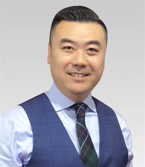 Business consultant, Interpreter, and marketing professional in Qingdao China-Carson Xia