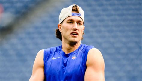 “Jake Bobo paints the end zone with another TD!”: Seattle's wide ...