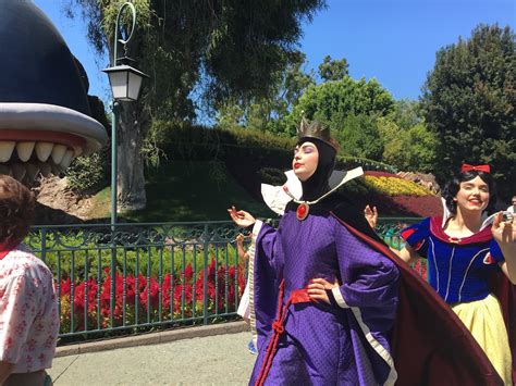 Evil Queen Disneyland