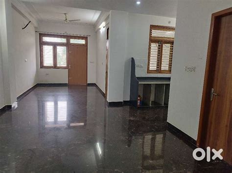 East Facing Basement Near Silver Crown Gandhi Path West Rent Rs 6500 ...
