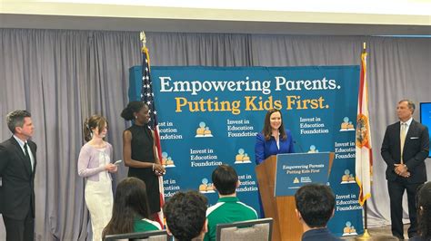 School choice advocates tout federal bill in Tampa