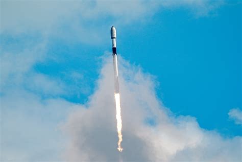 SpaceX Launch Now 的图像结果