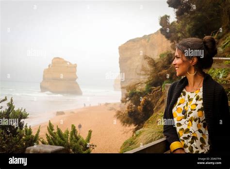 Friendly Local People 的图像结果