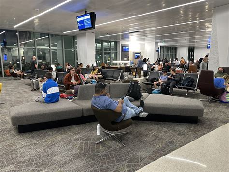 Harvey Milk Terminal 1 at SFO: the country's best airport terminal for ...
