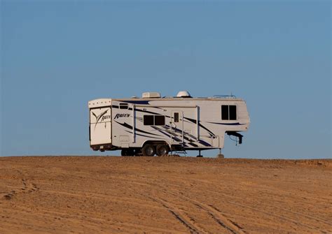 How to Use Keystone RV Auto Leveling 的图像结果