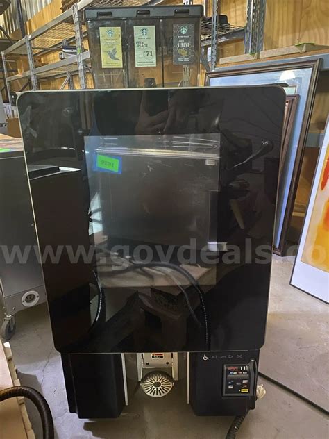 Mastrena Expresso Machine | GovDeals