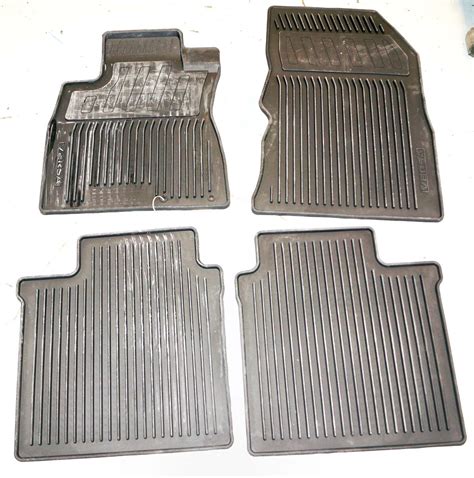 Genuine OEM Nissan 999E14Y002 12-14 Versa All Weather Floor Mats - See ...