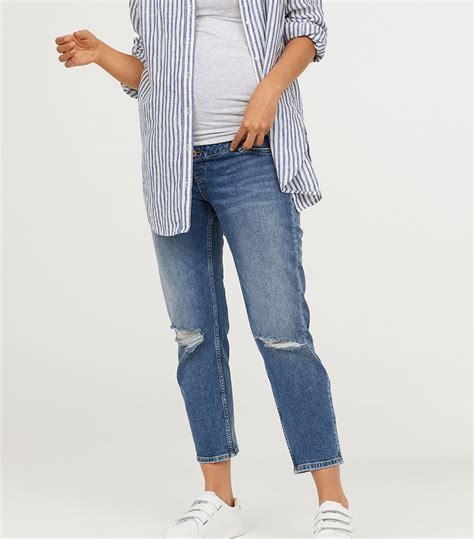 These Are the Best Petite Maternity Jeans | Who What Wear