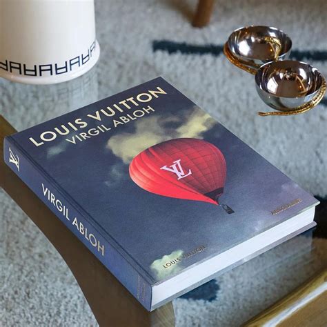 10 Best Fashion Coffee Table Books To Buy In 2024