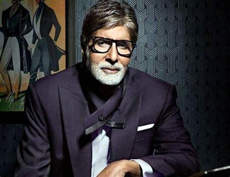 Amitabh Bachchan completes 7 years of blogging, calls it extraordinary ...