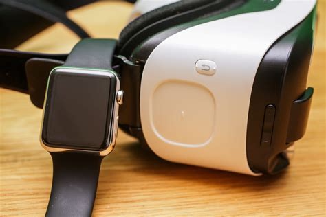 VR with Smart Watch 的图像结果