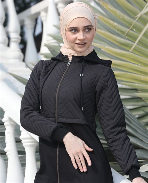 Urban Explorer Full Front Open Winter Jilbab – India | Islamic Design House