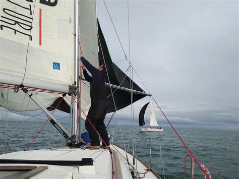 Objectif voilier niveau 3 - colo à Lorient - UCPA