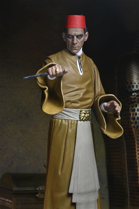 Snapklik.com : Universal Monsters - 7” Scale Action Figure - Ultimate ...