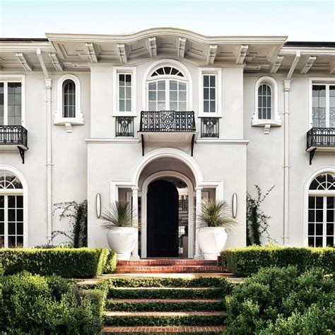 10 Stunning Exterior Home Colors | Best Exterior House Colors 2023
