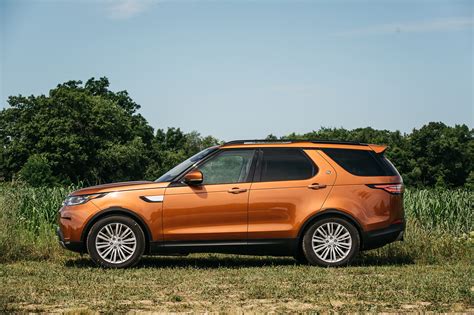 Discovering the New Land Rover Discovery