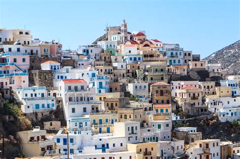 Fun Facts About Greece Houses - Design Talk