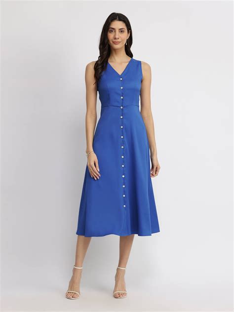 Elegant Dresses for Women 2025 | FableStreet Styles