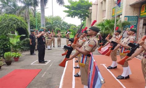 Sri Guru Tegh Bahadur Khalsa College | University of Delhi