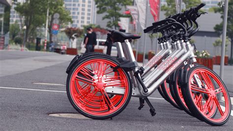 Mobike cycles ahead with $215M funding