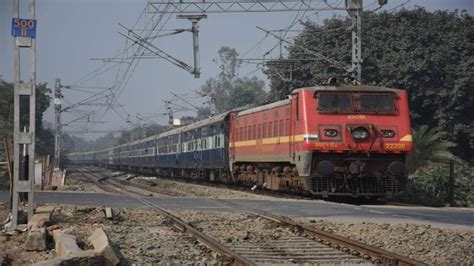 Western railways irctc special trains cancel full list check Mumbai ...