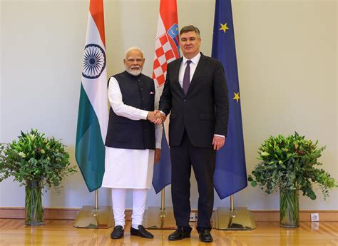 PM Modi pays tribute at Zagreb's Monument to the Homeland