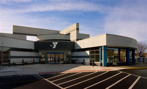 Fry Family YMCA Addition by Charles Vincent George Architects ...