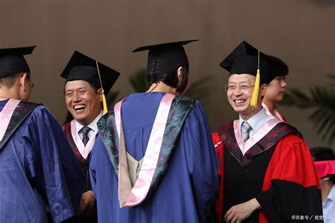 上海留学落户本科毕业于世界排名前50名院校，硕士不在前100名之内_留学落户_马老师积分落户代办包过机构
