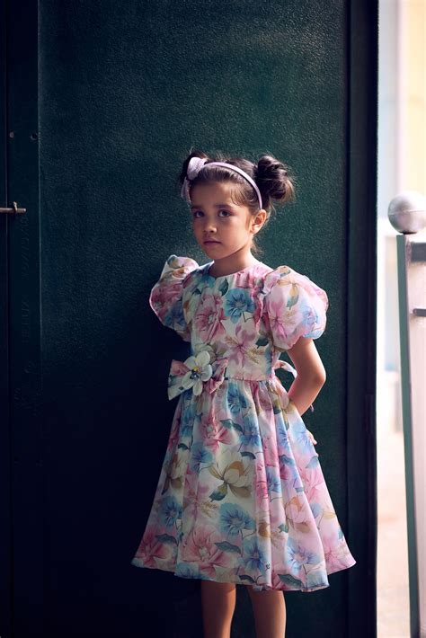 Buy Kids Clothes, Dresses & Bottom Wear Online – Tiny Girl