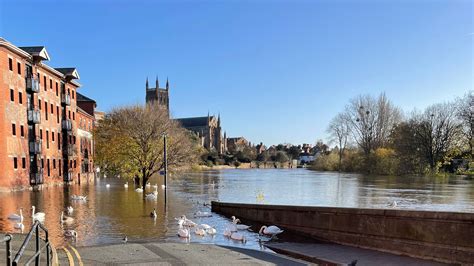West Midlands Environment Agency team to continue to keep 'careful eye ...