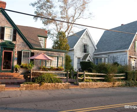 SNUG COTTAGE (Provincetown) - B&B Reviews, Photos, Rate Comparison ...