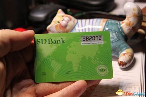 定制3d光栅卡 变换卡 正面变图效果背面铜版纸印刷不干胶贴3d卡-阿里巴巴