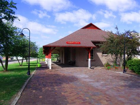 About Us | Reichard Funeral Home