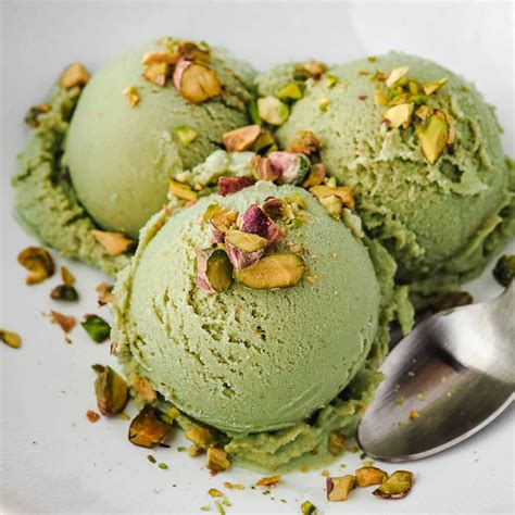 Pistachio Ice Cream - Keep Calm And Eat Ice Cream