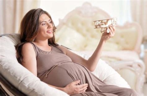 怀孕后情绪波动大对胎儿有什么影响 孕期如何调节情绪 _八宝网