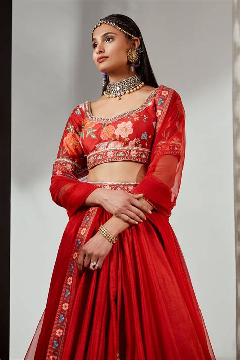 Rayen lehenga set - Elahe